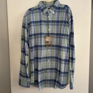ClearWater Outfitters Men’s Medium Long Sleeve Plaid Button-up Shirt